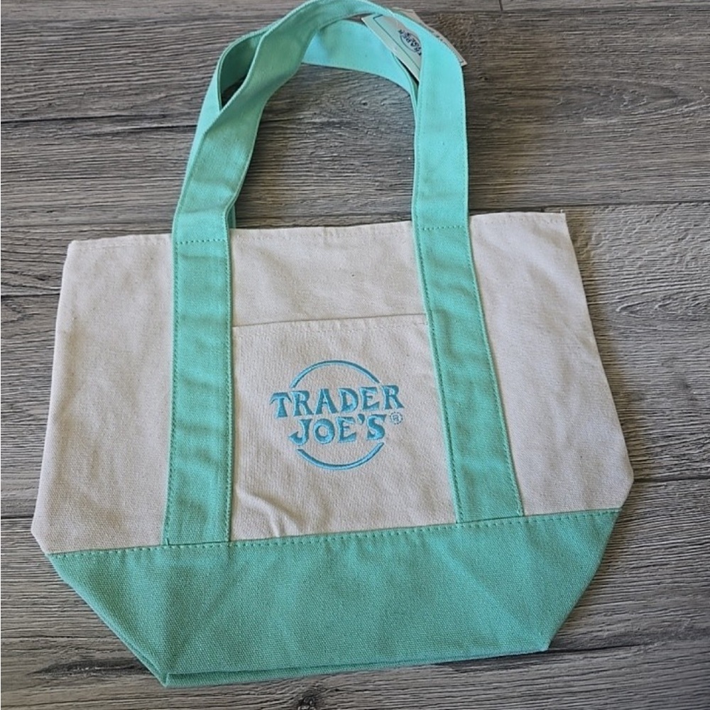 Trader Joe’s Pastel Tote Bag 2025